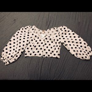 Polka dot balloon sleeve top